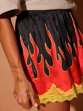 BNWT Burnt Toast Liar Liar Pants on Fire Lace Shortie